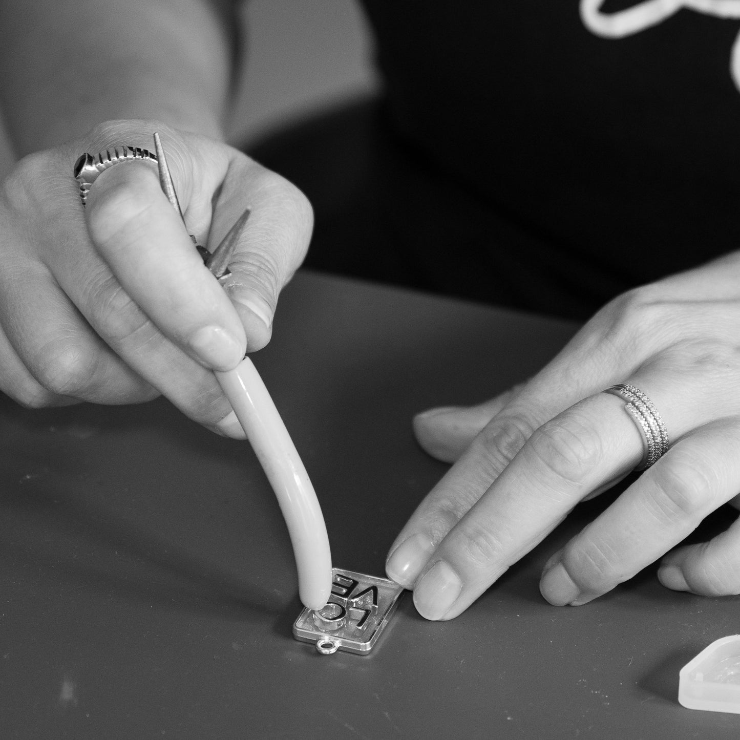 Statement Anhänger SEA