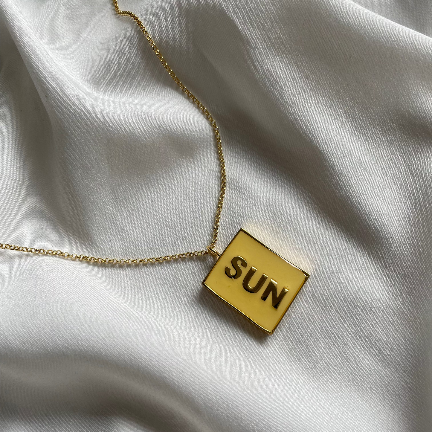 Statement Anhänger SUN