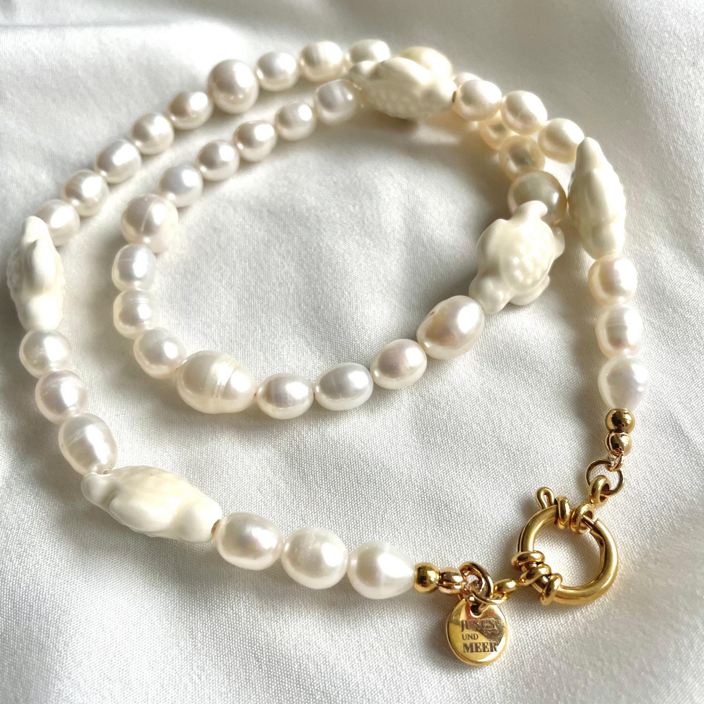 Collier Marina Turtle